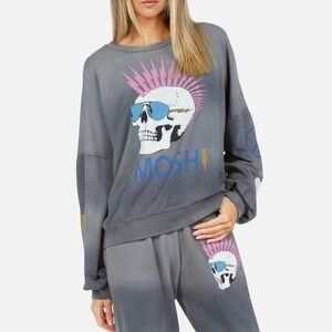 Lauren Moshi Gray Skull Graphic Sweater